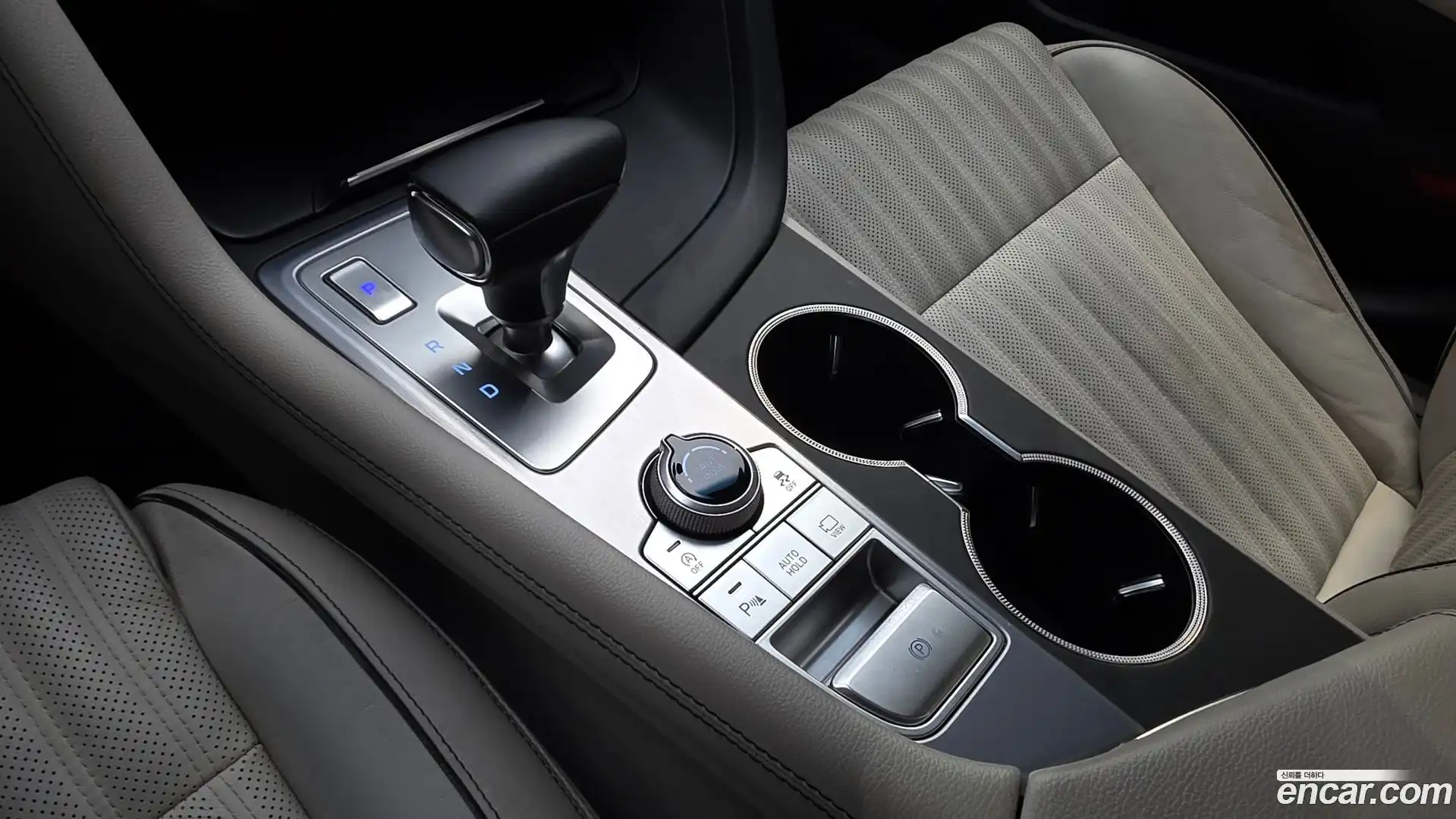G70 Genesis 2018.6-INNER-009