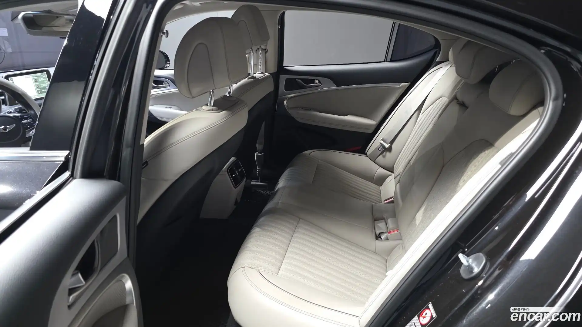 G70 Genesis 2018.6-OPTION-016