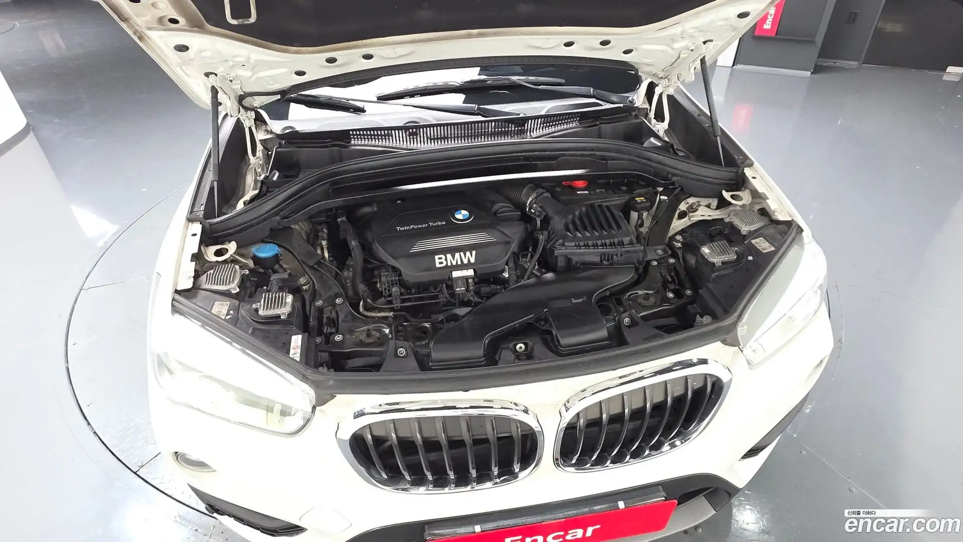 X1 BMW 2017.5-OUTER-006