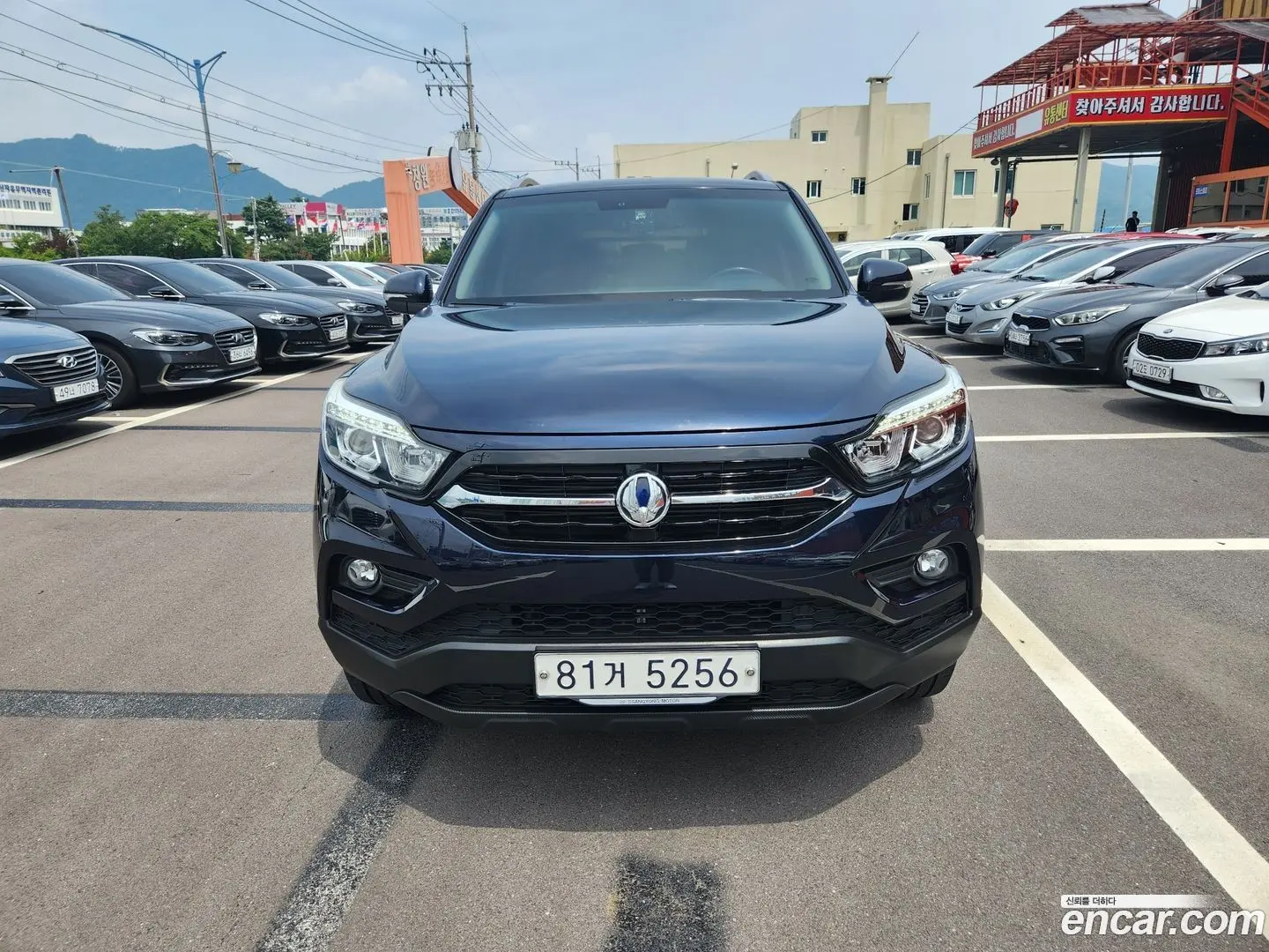 Main__Slider__Photo:Rexton KG Mobility 2019.5-1