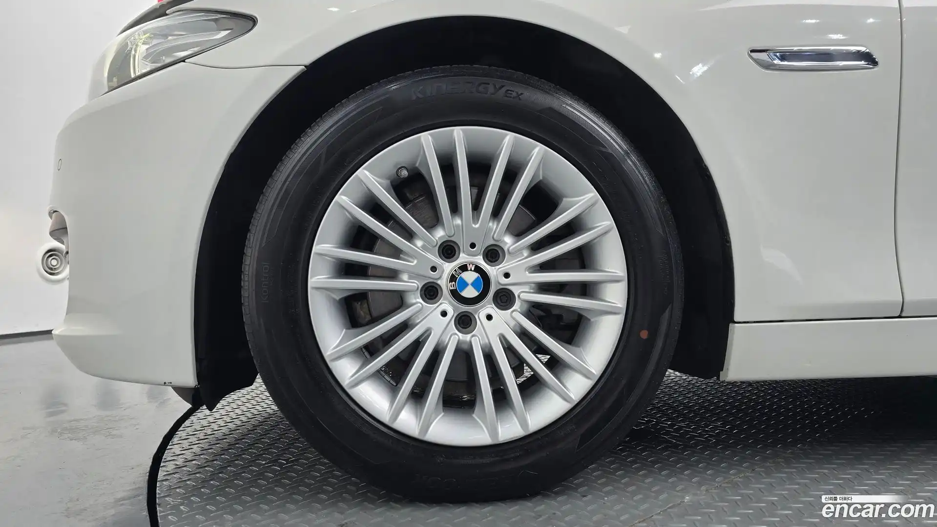 5-Series BMW 2015.0-OUTER-005