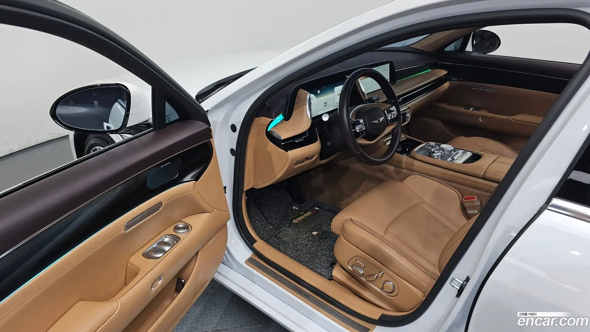 G90 Genesis 2022.8-INNER-010