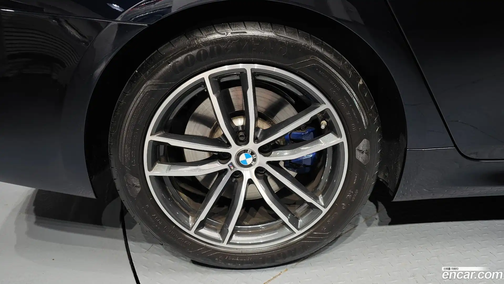 5-Series BMW 2023.2-OUTER-005