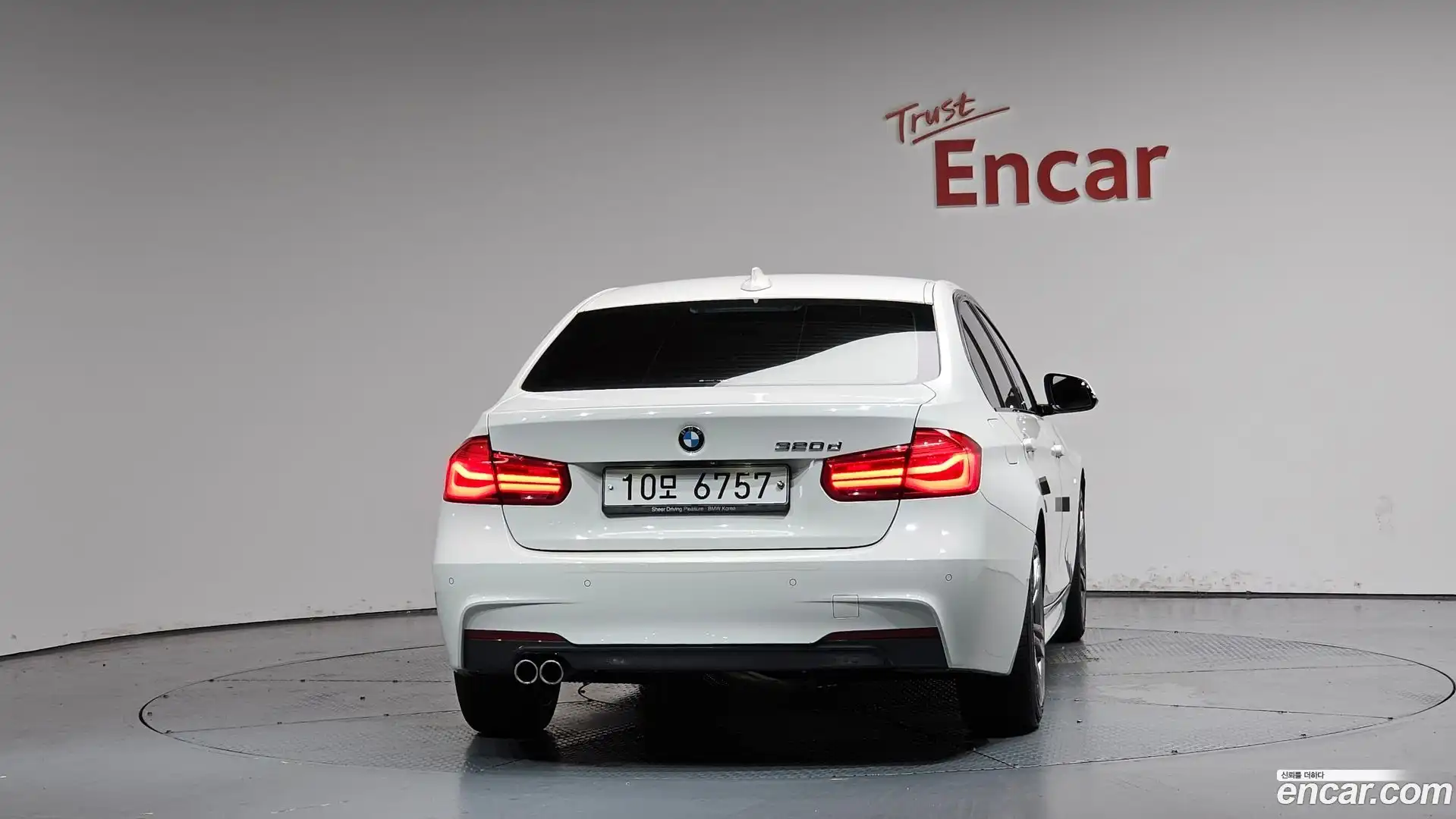3-Series BMW 2018.11-OUTER-004