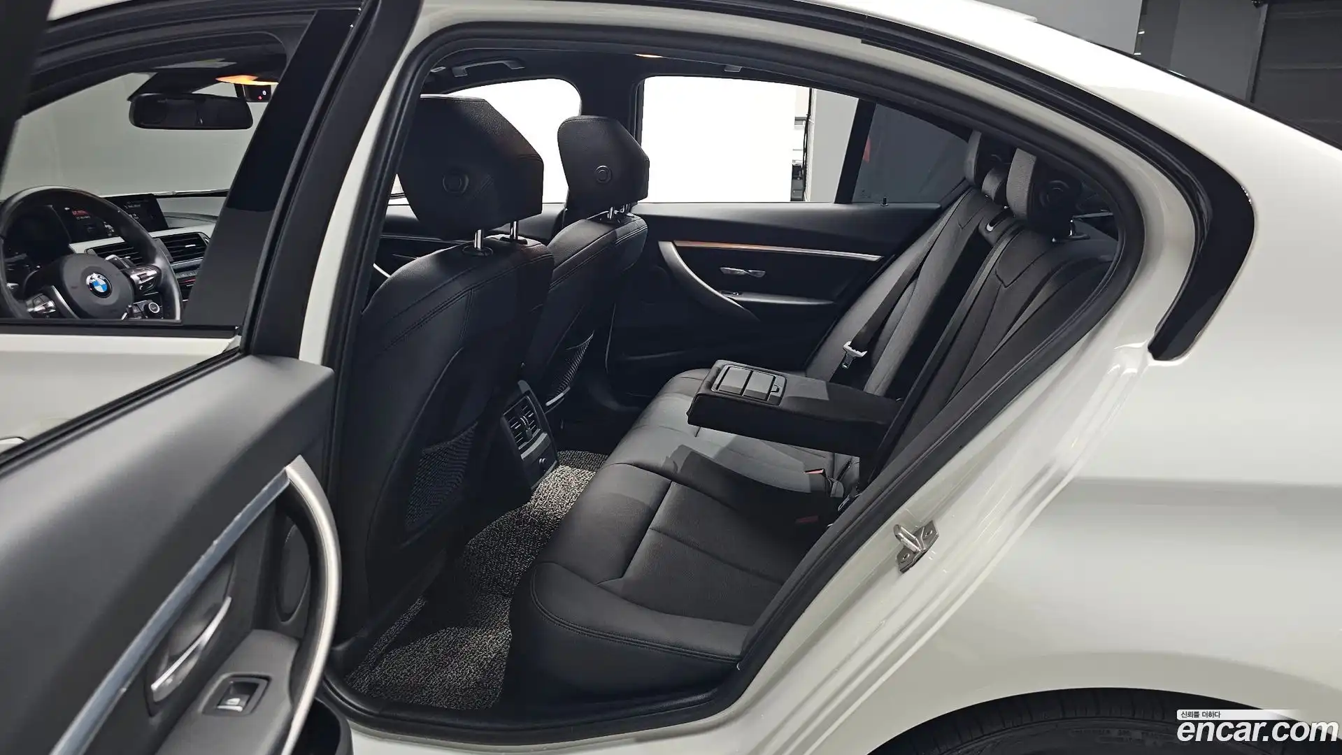 3-Series BMW 2018.11-OPTION-016