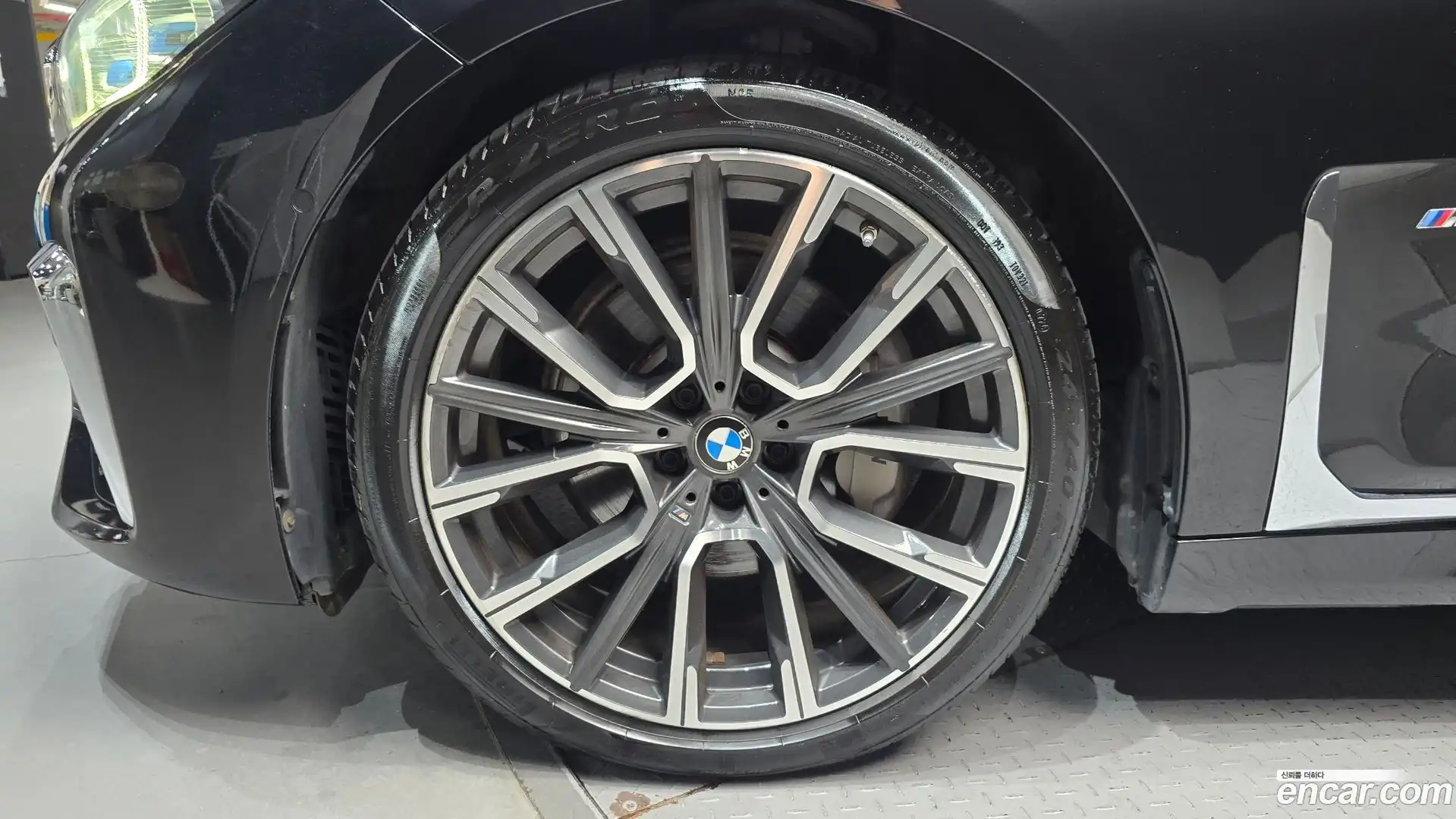7-Series BMW 2020.5-OUTER-005