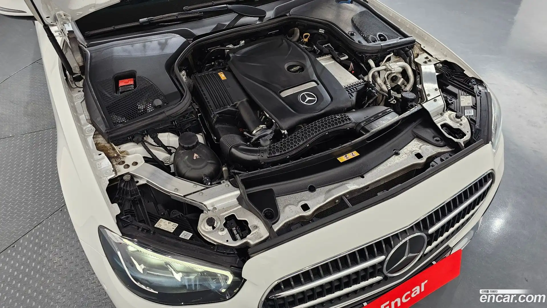 E-Class Mercedes-Benz 2021.6-OUTER-006