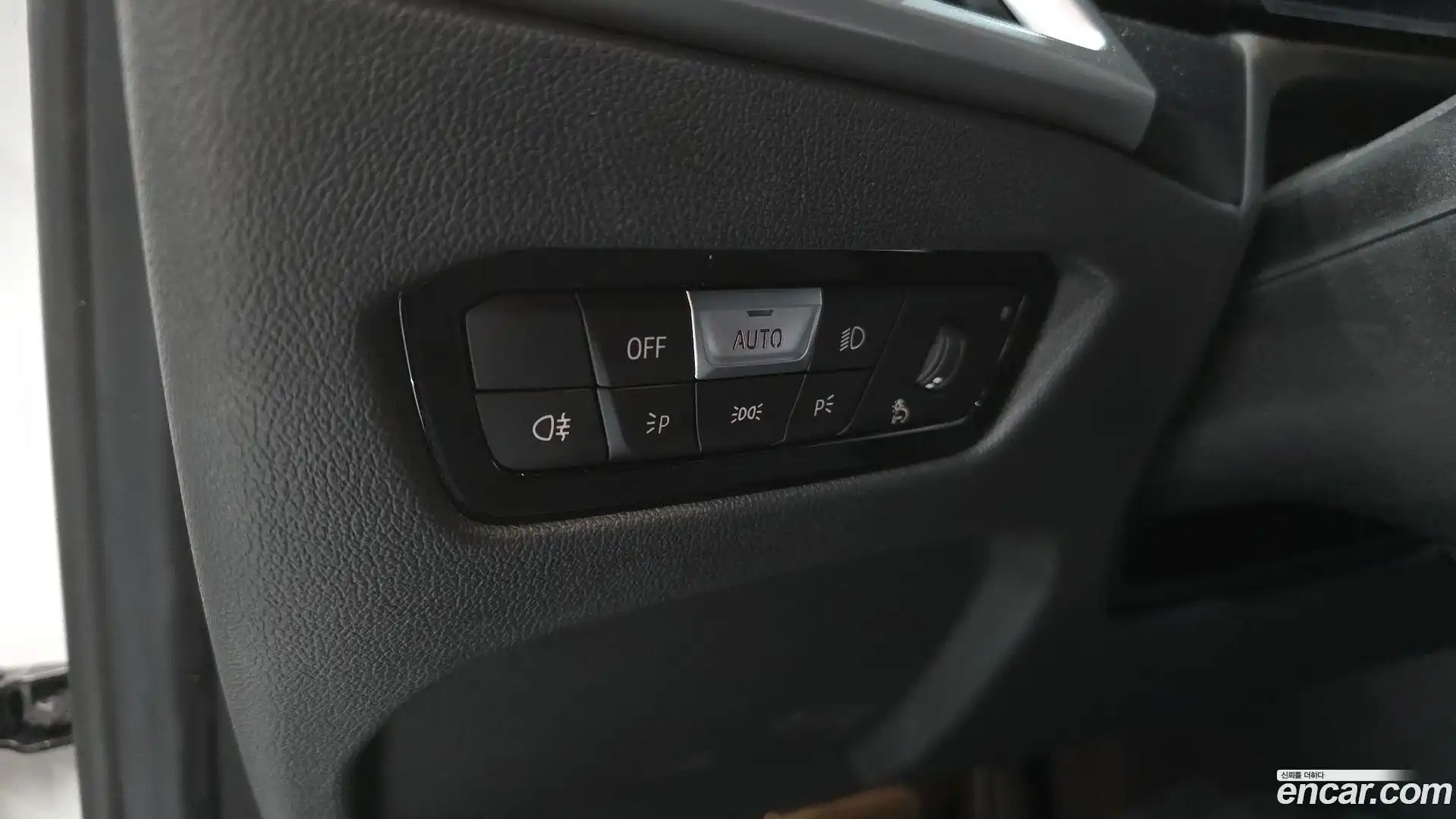 3-Series BMW 2025.9-OPTION-040