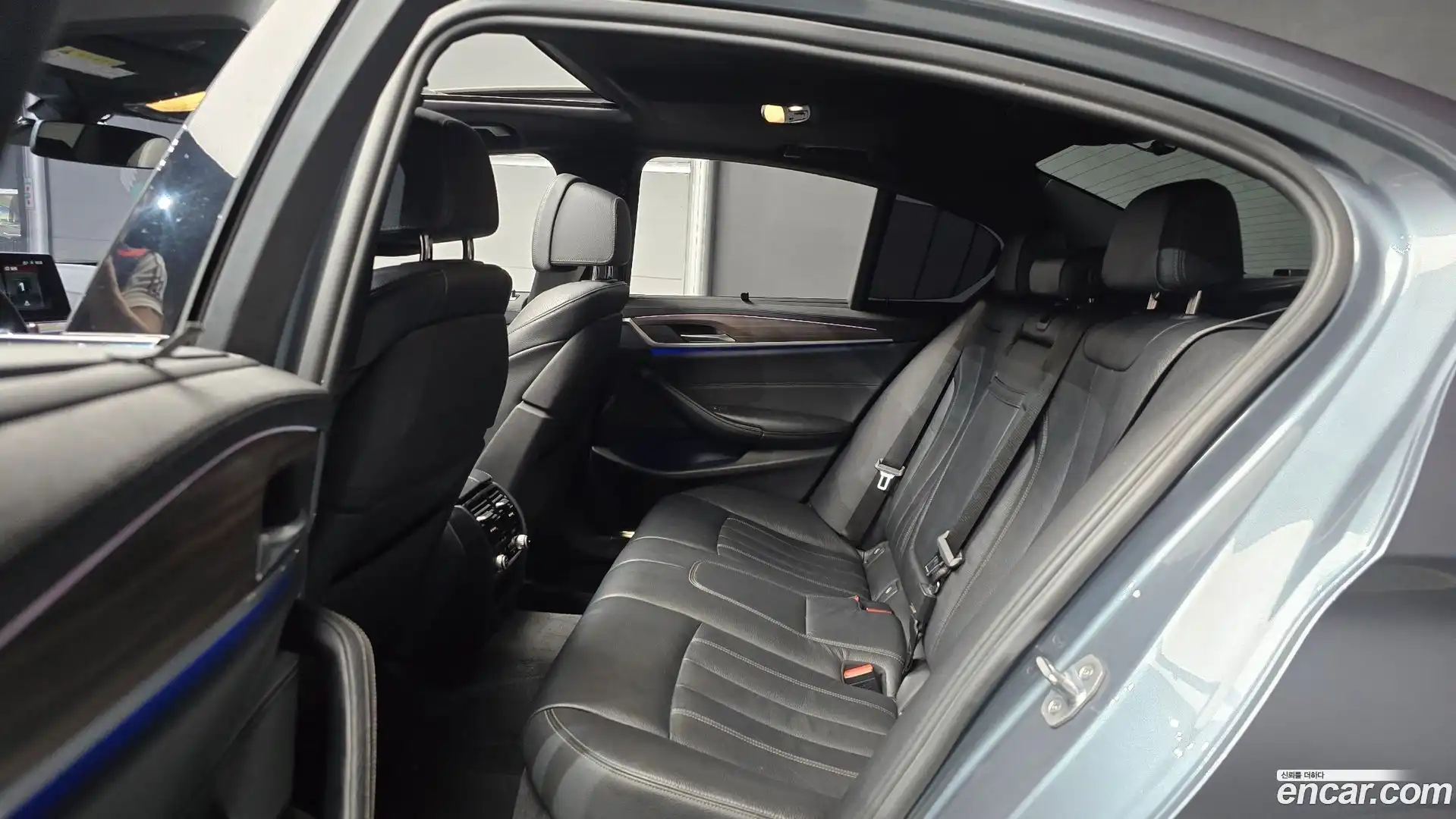5-Series BMW 2017.6-OPTION-016