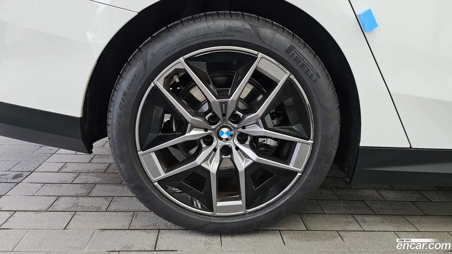 5-Series BMW 2025.4-OUTER-005