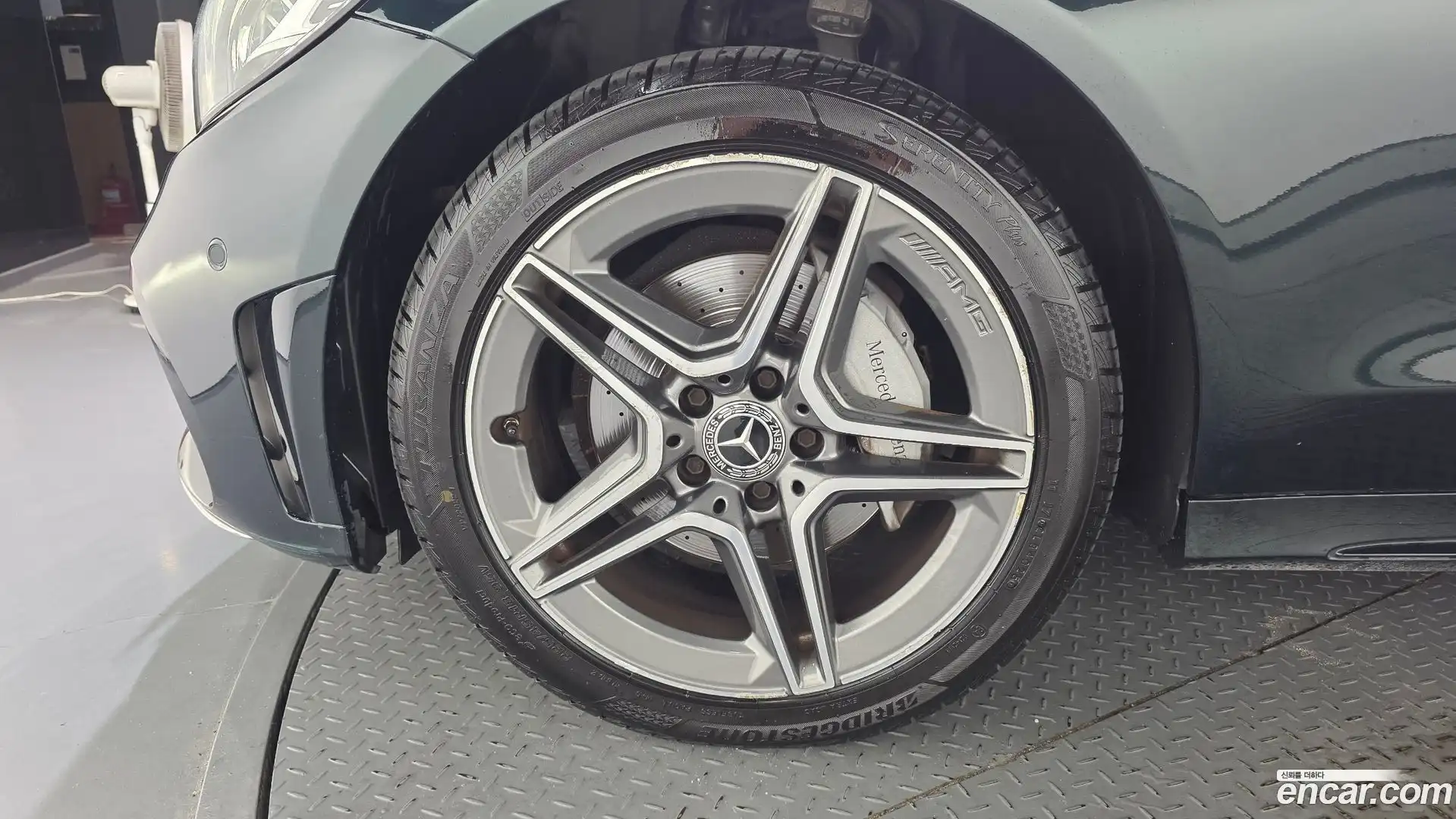 C-Class Mercedes-Benz 2019.5-OUTER-005