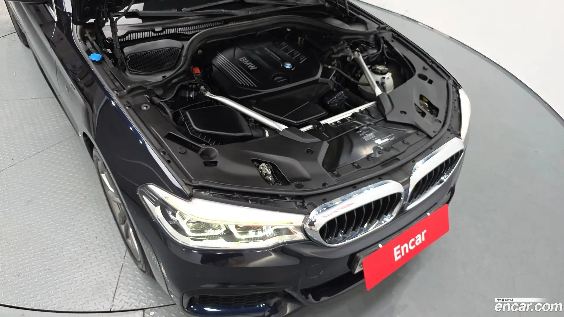 5-Series BMW 2018.4-OUTER-006