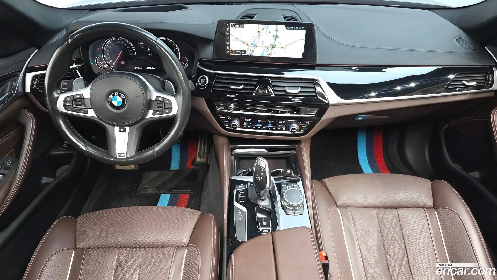 5-Series BMW 2018.4-INNER-007