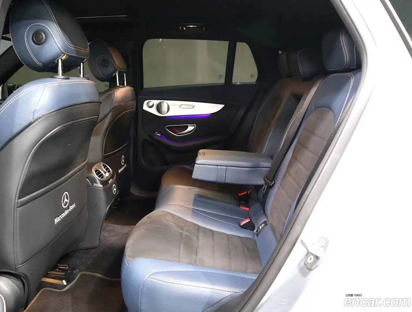 EQC Mercedes-Benz 2020.7-OPTION-016