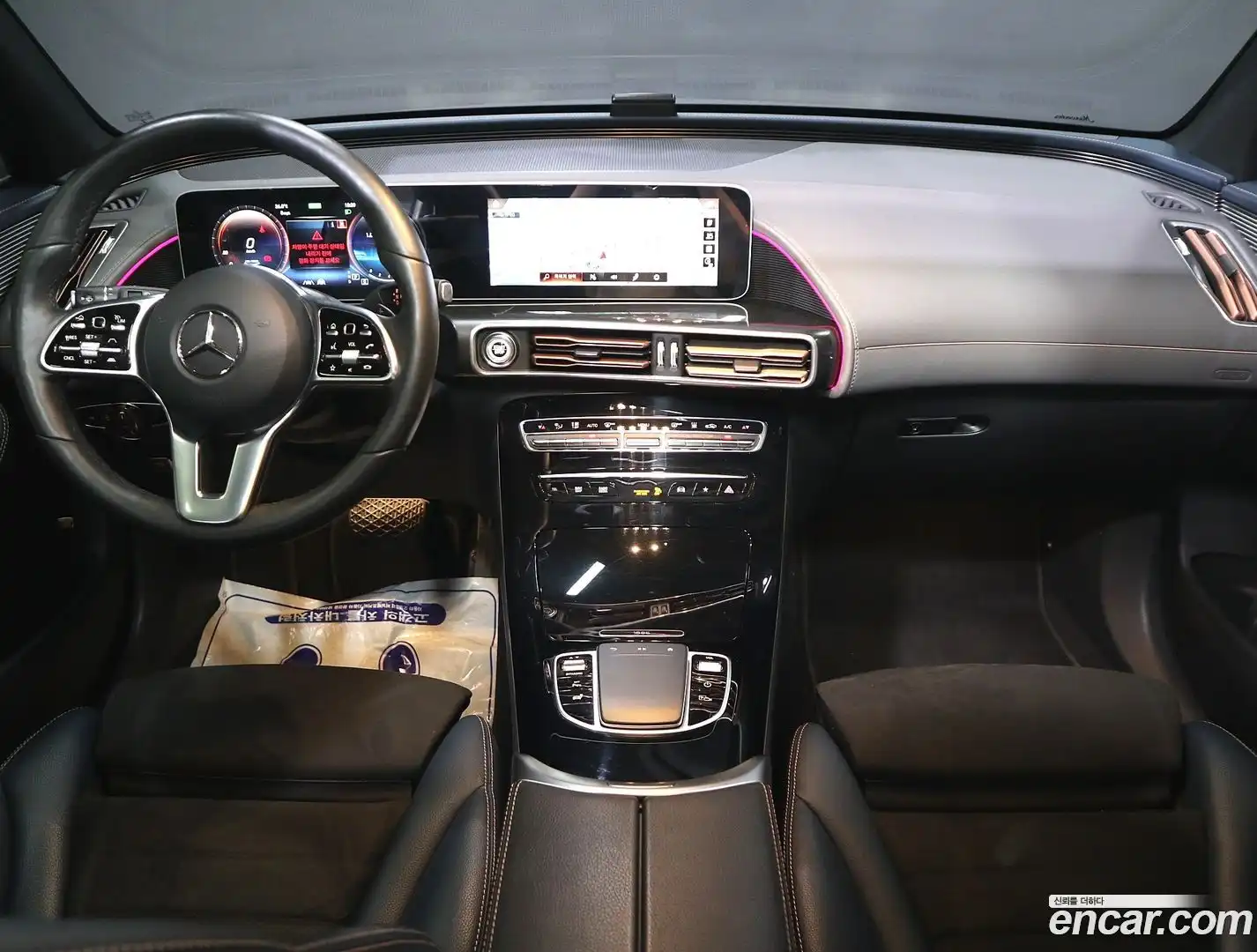 EQC Mercedes-Benz 2020.7-OPTION-024