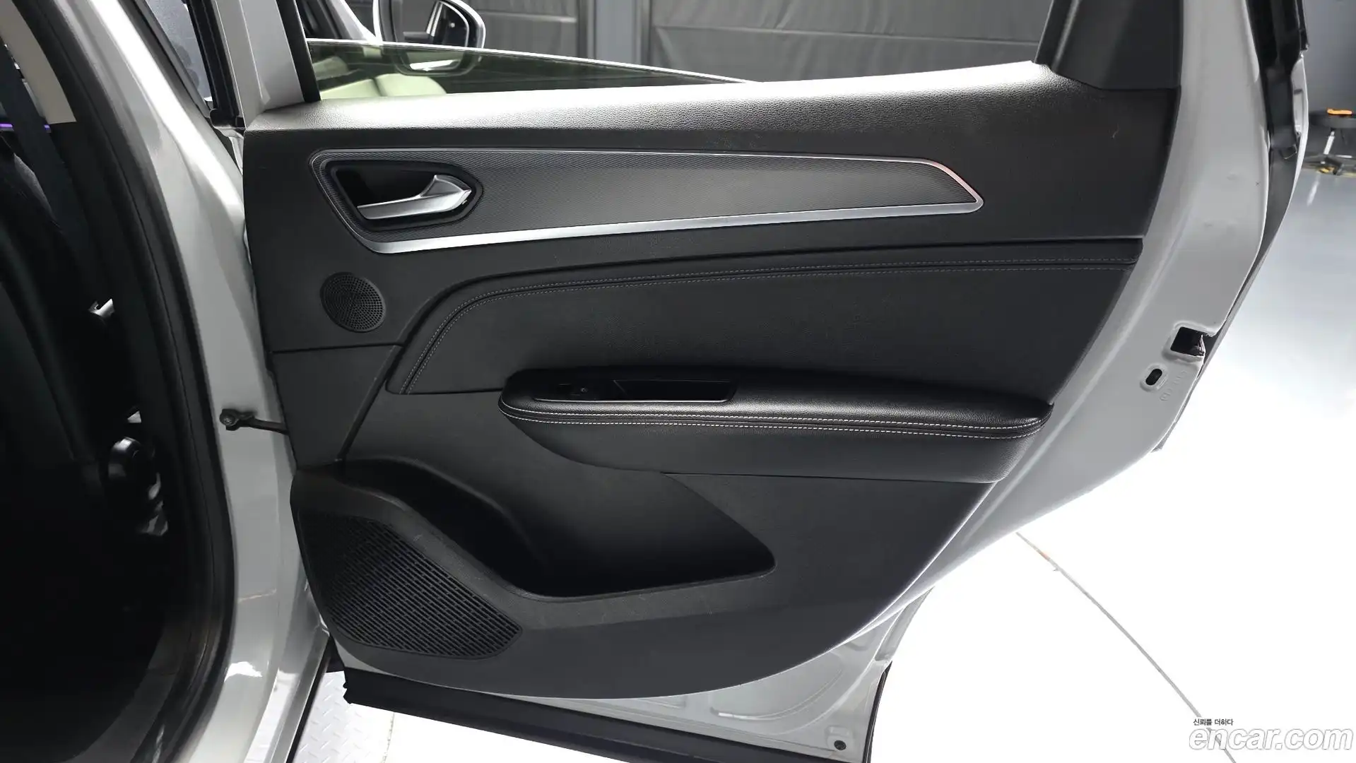 XM3 Renault Korea 2020.3-INNER-035