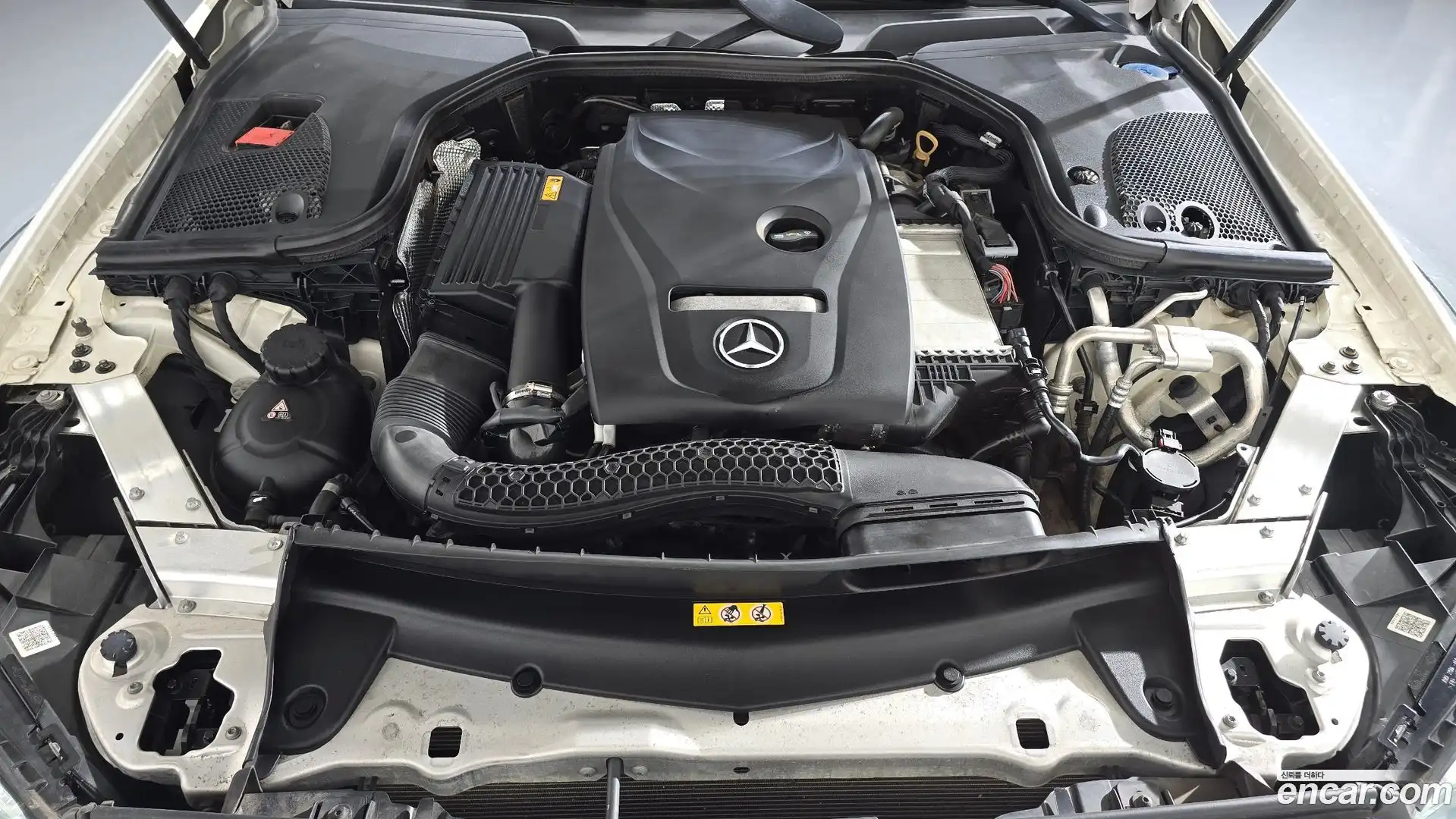 E-Class Mercedes-Benz 2018.7-OUTER-006