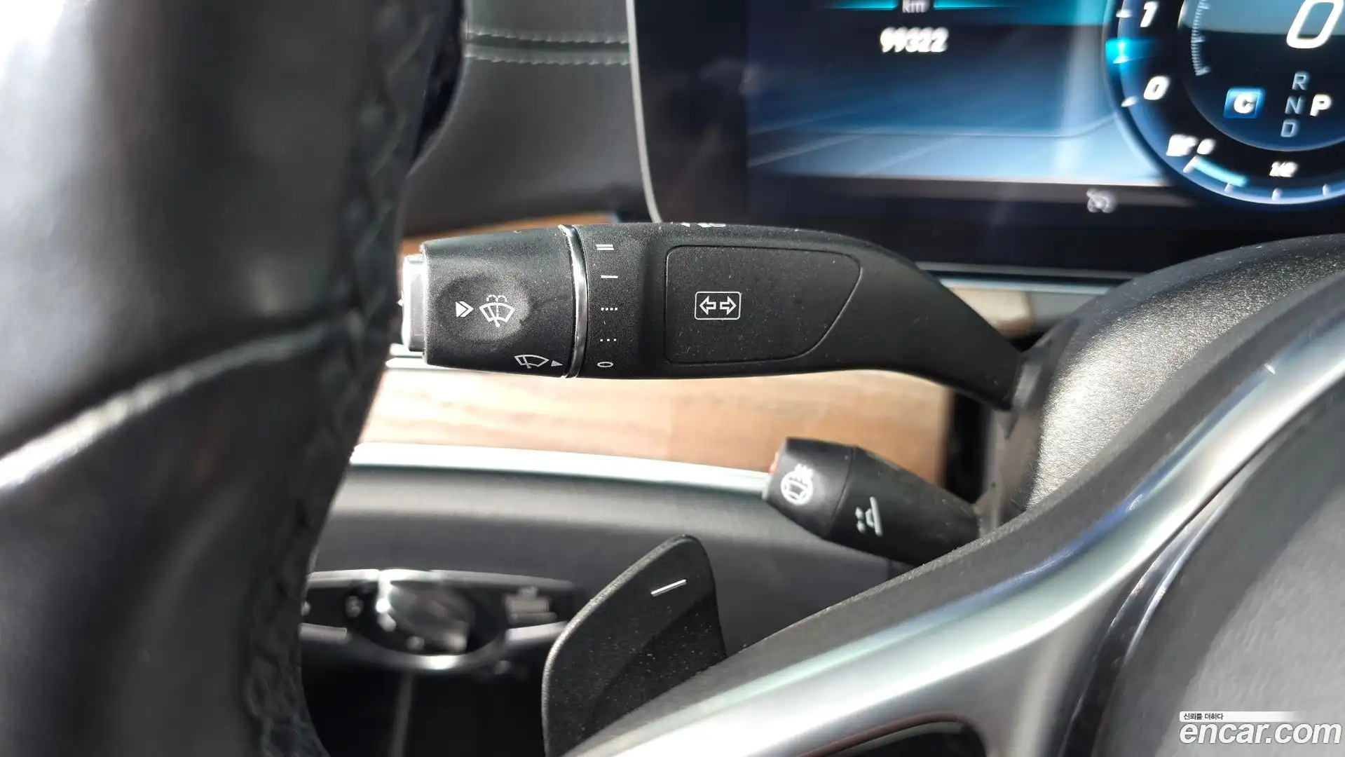 E-Class Mercedes-Benz 2018.7-OPTION-041