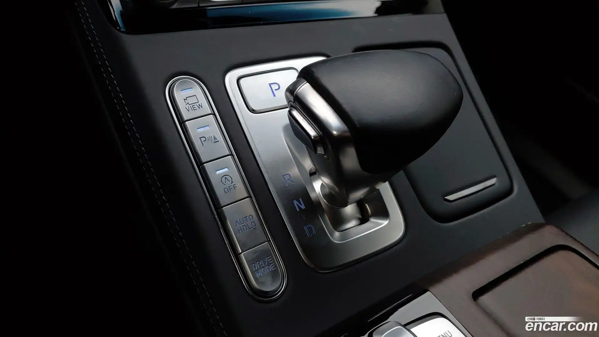 G90 Genesis 2019.7-INNER-009