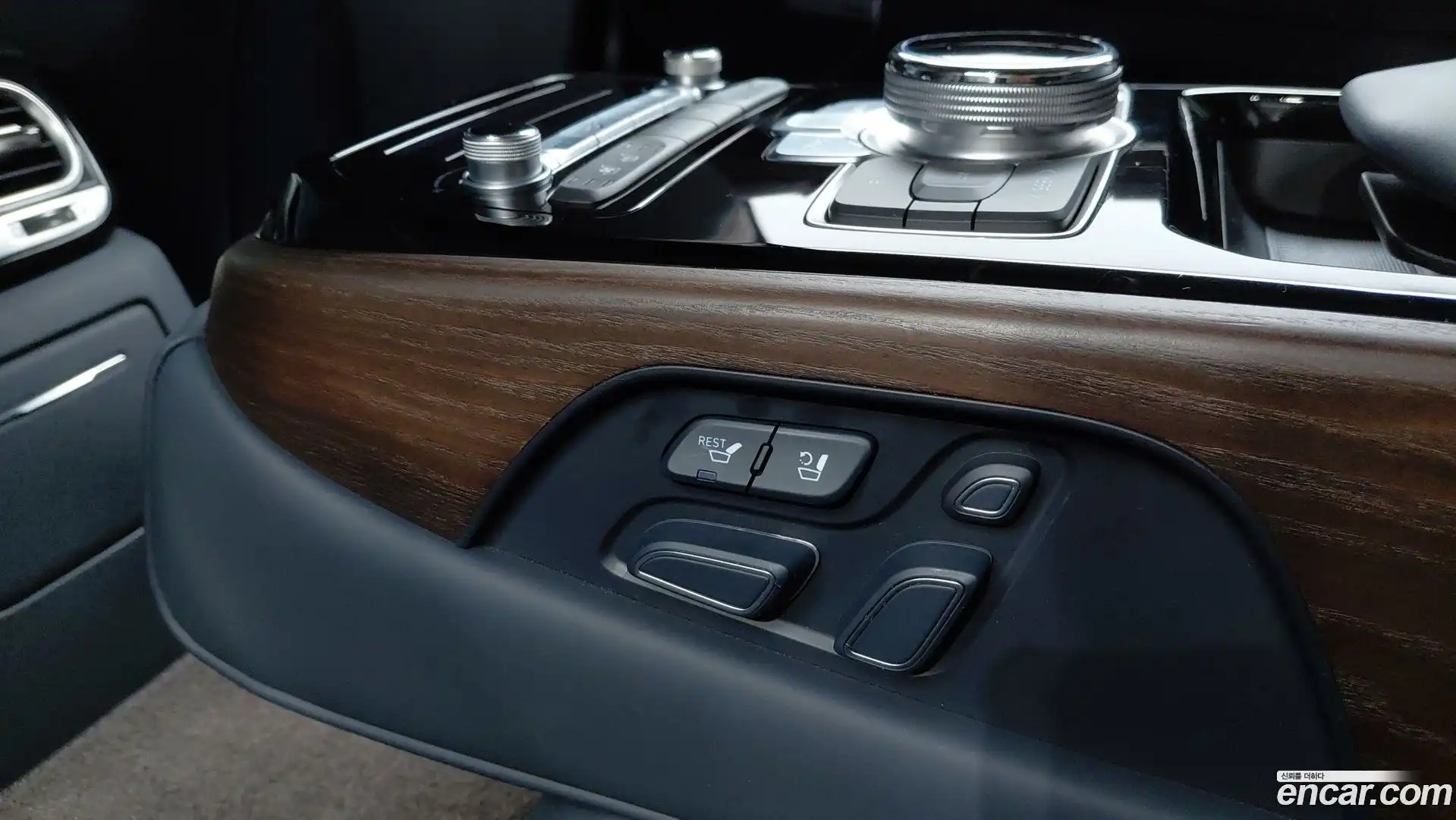 G90 Genesis 2019.7-OPTION-017