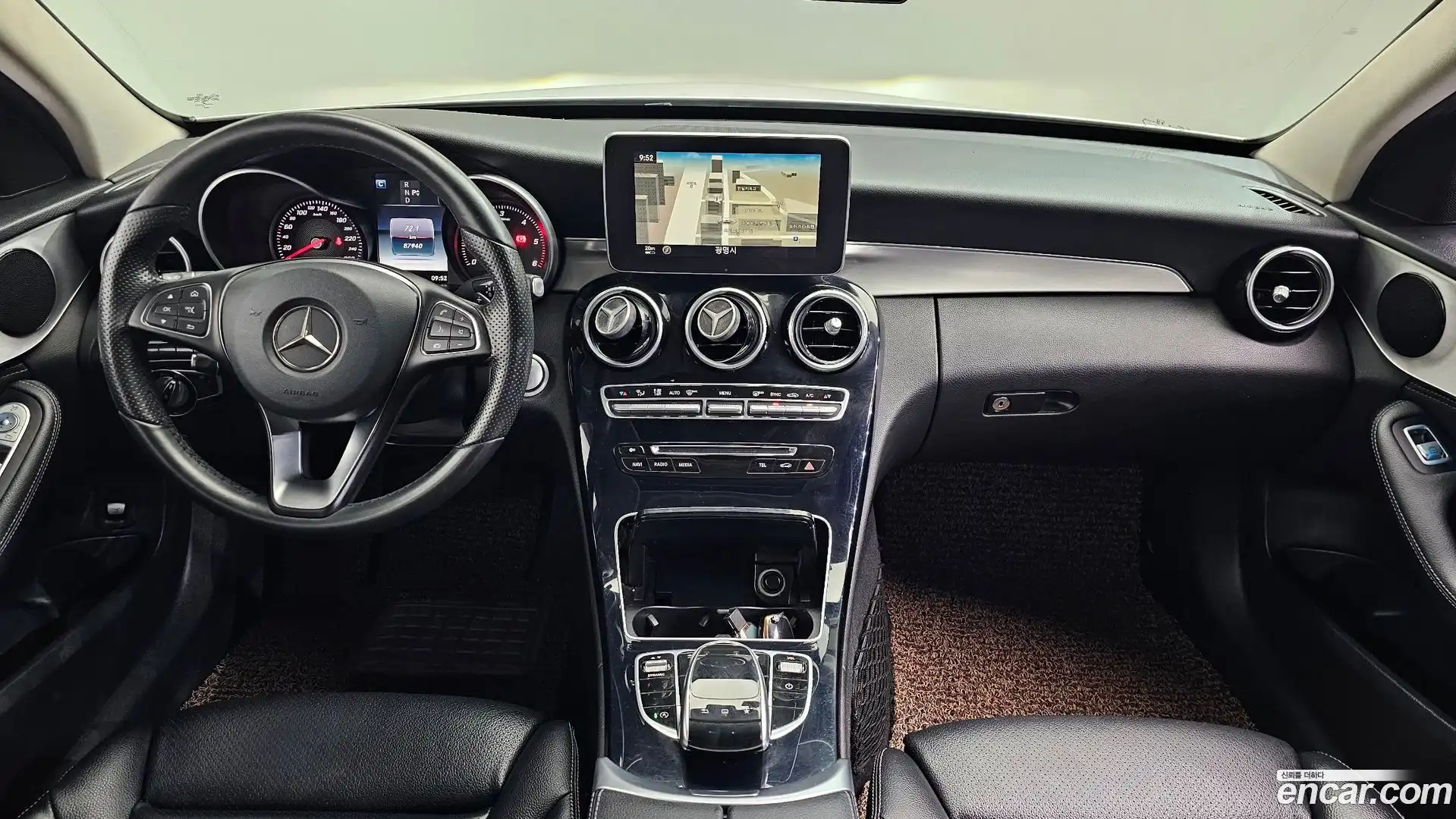 C-Class Mercedes-Benz 2015.11-INNER-007