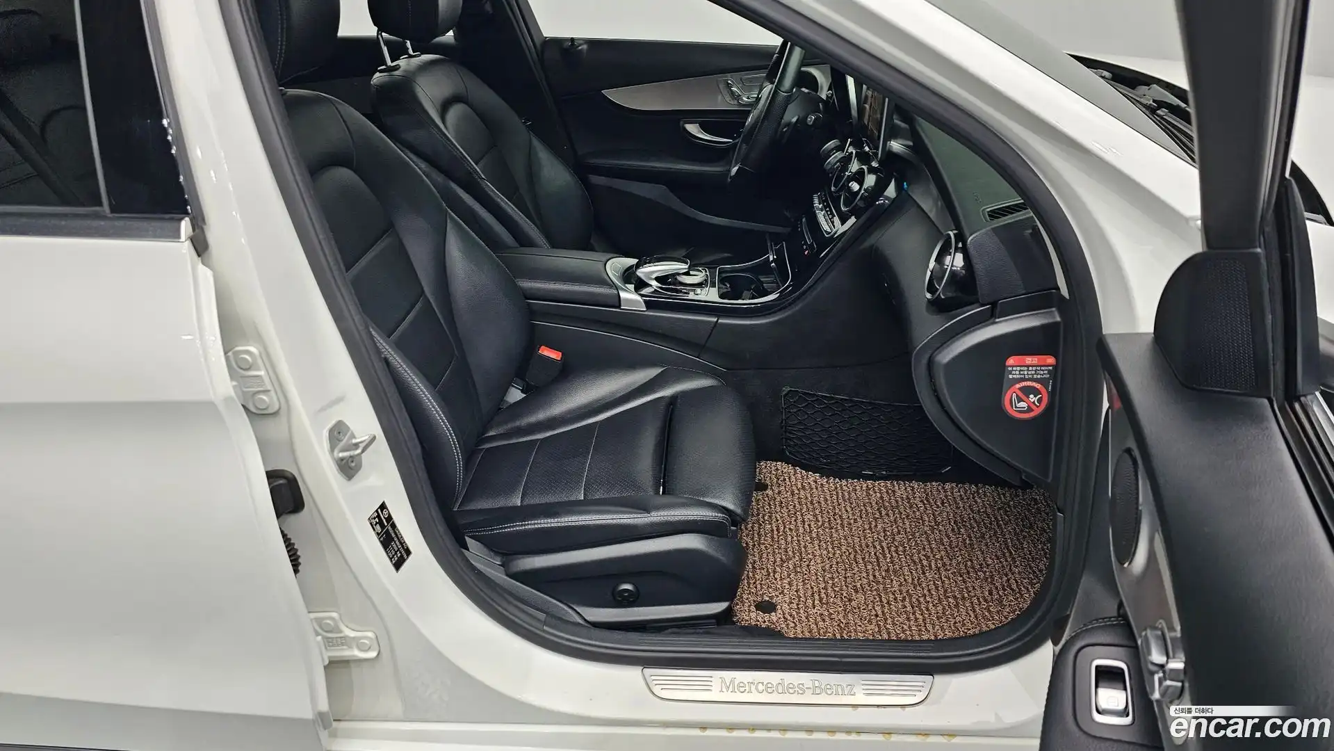 C-Class Mercedes-Benz 2015.11-OPTION-016