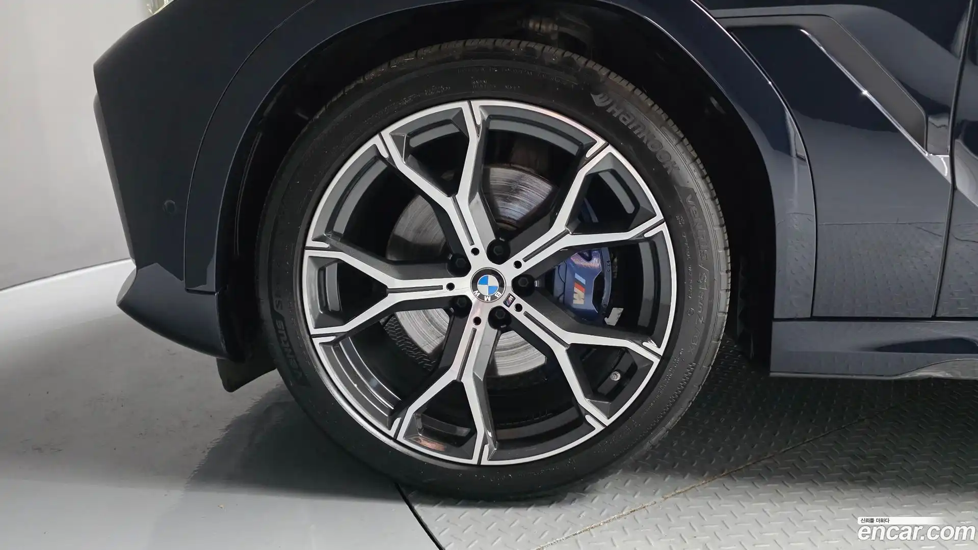 X6 BMW 2022.3-OUTER-005