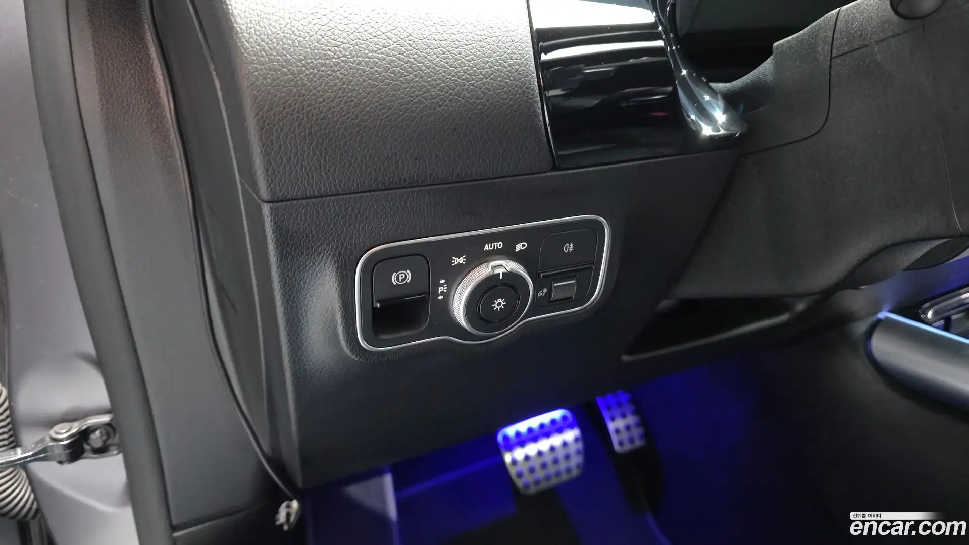 EQA Mercedes-Benz 2022.6-OPTION-040