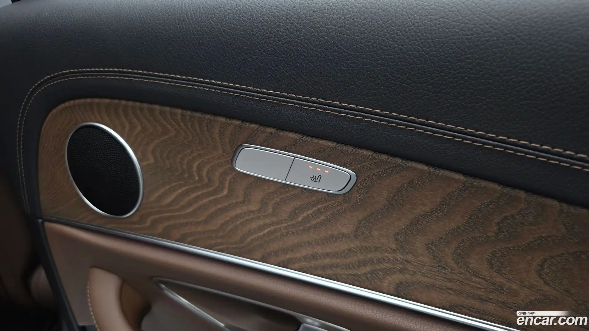 E-Class Mercedes-Benz 2022.4-OPTION-023