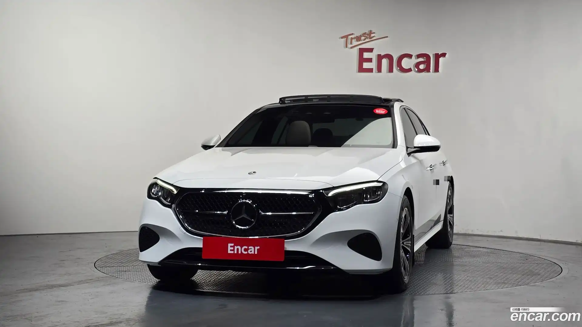E-Class Mercedes-Benz 2024.11-OUTER-003