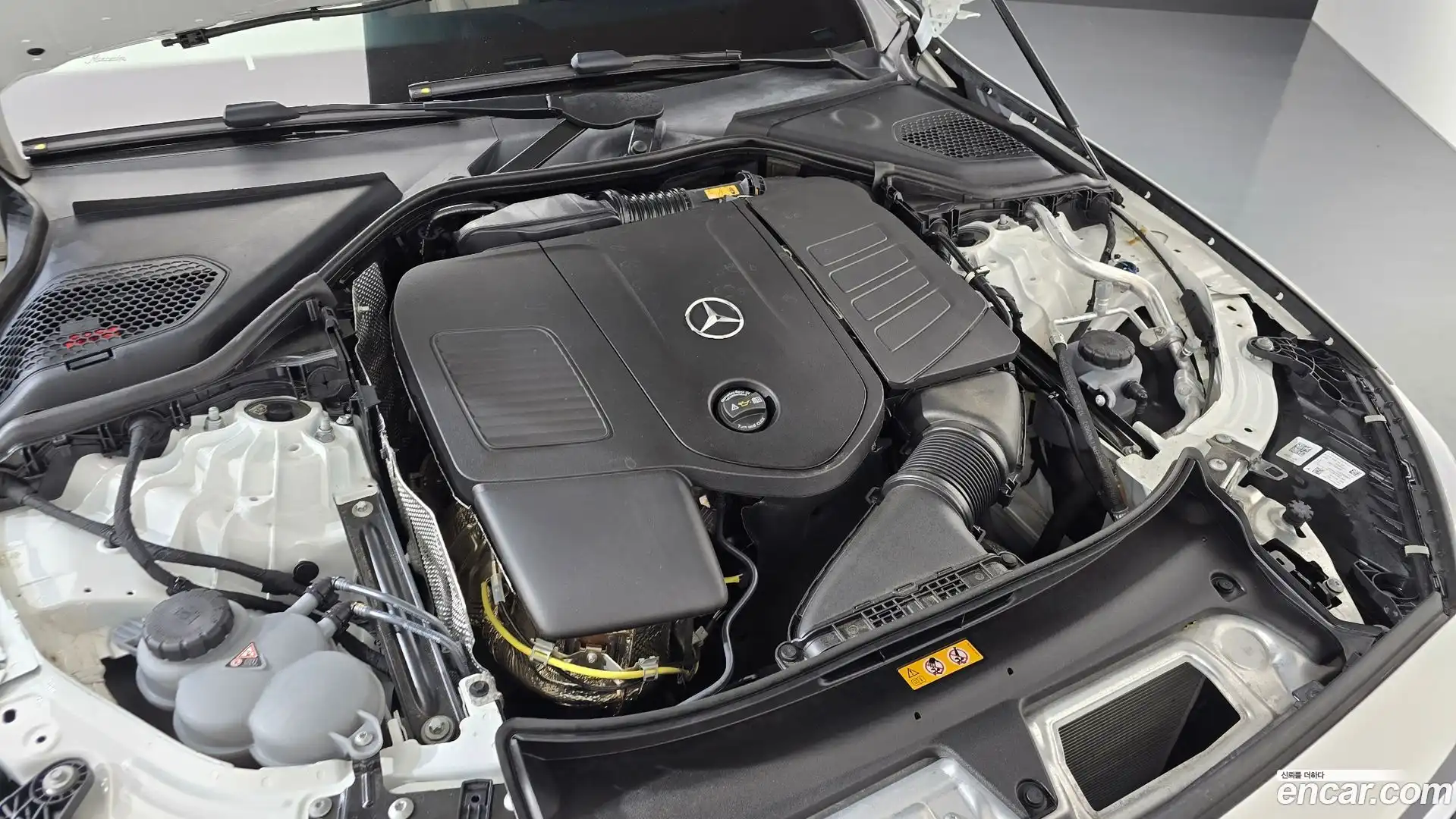 E-Class Mercedes-Benz 2024.11-OUTER-006