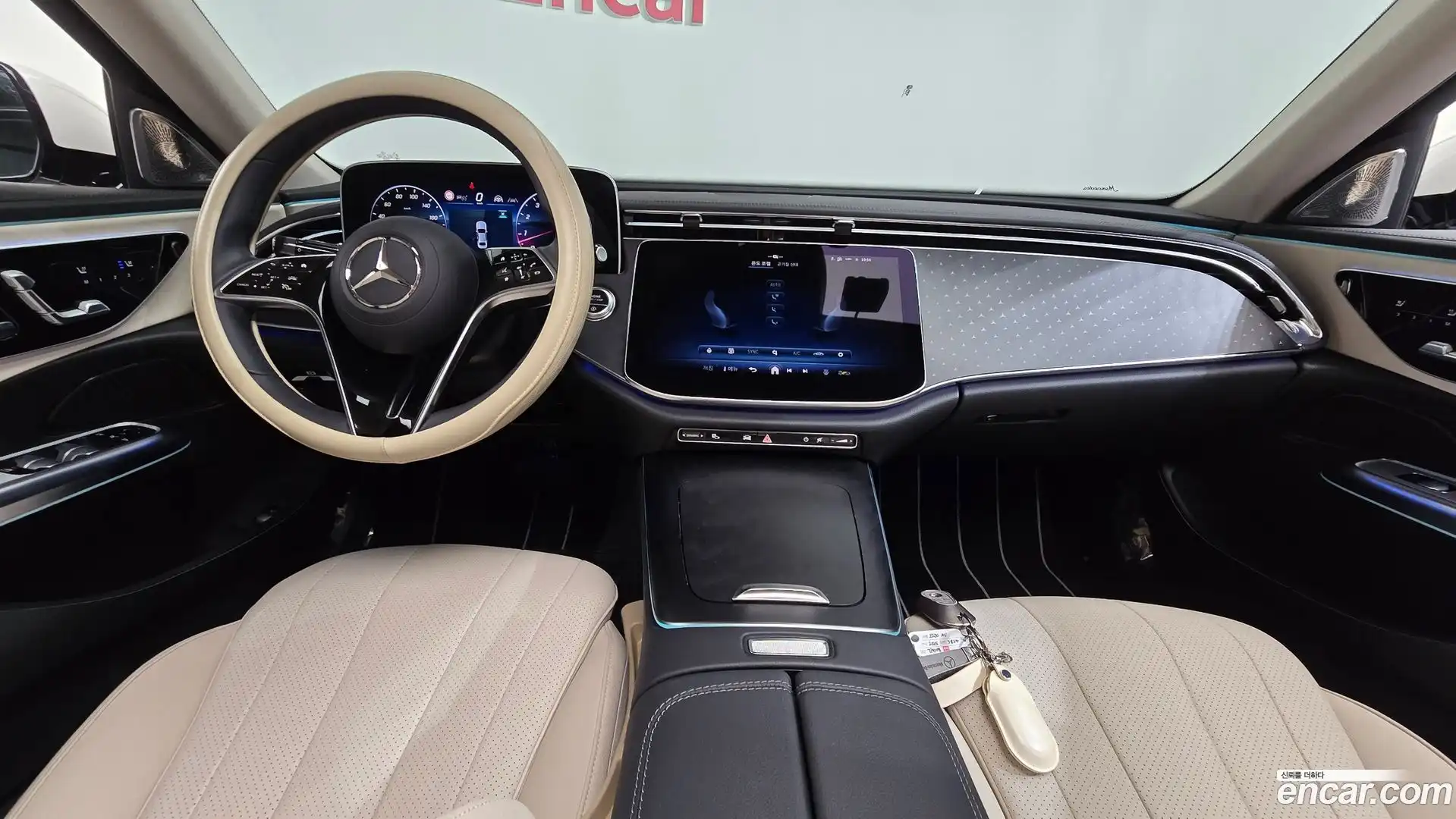 E-Class Mercedes-Benz 2024.11-INNER-007