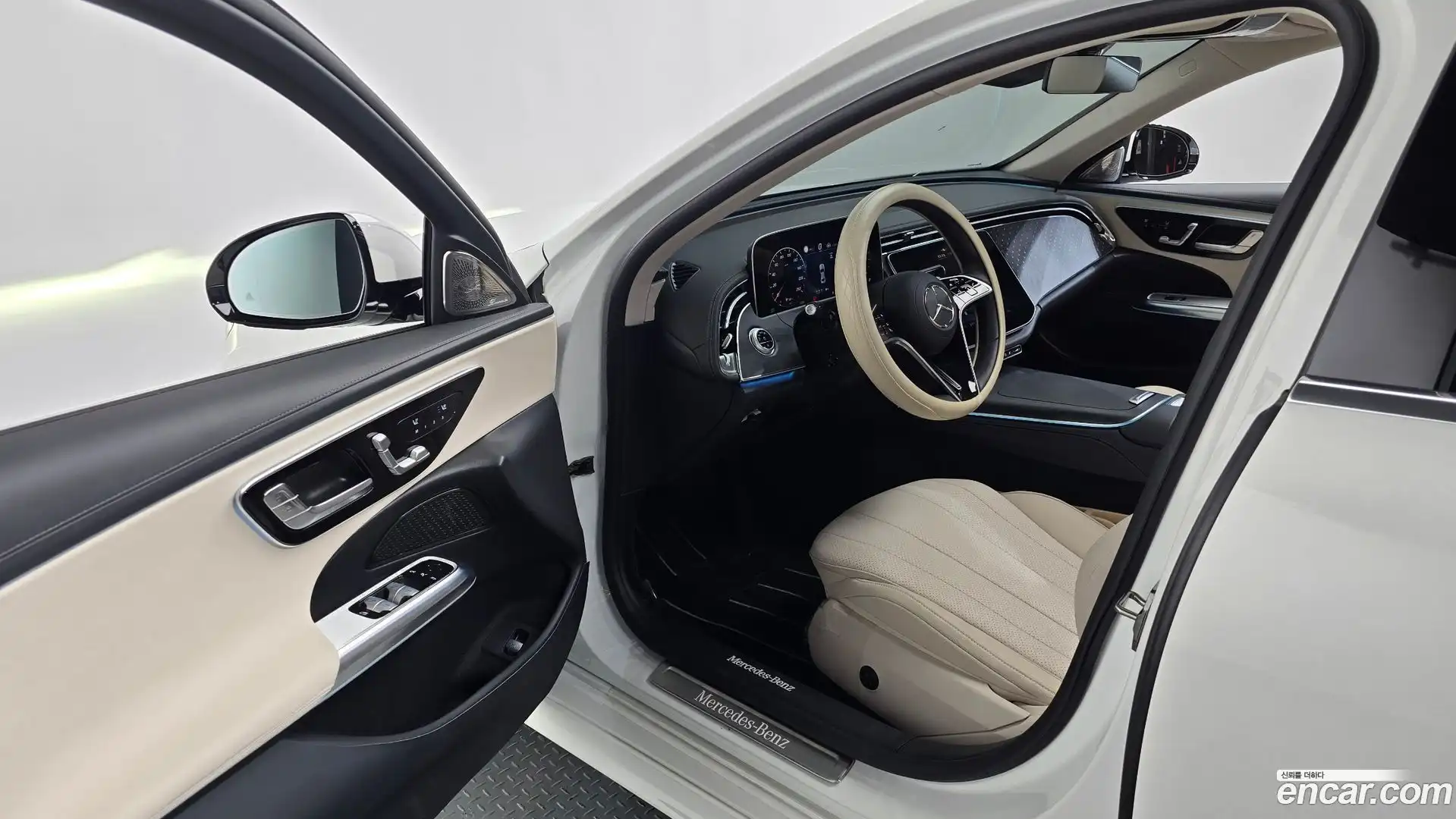 E-Class Mercedes-Benz 2024.11-INNER-010