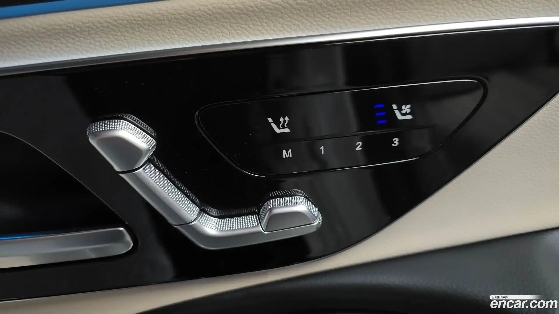 E-Class Mercedes-Benz 2024.11-OPTION-043