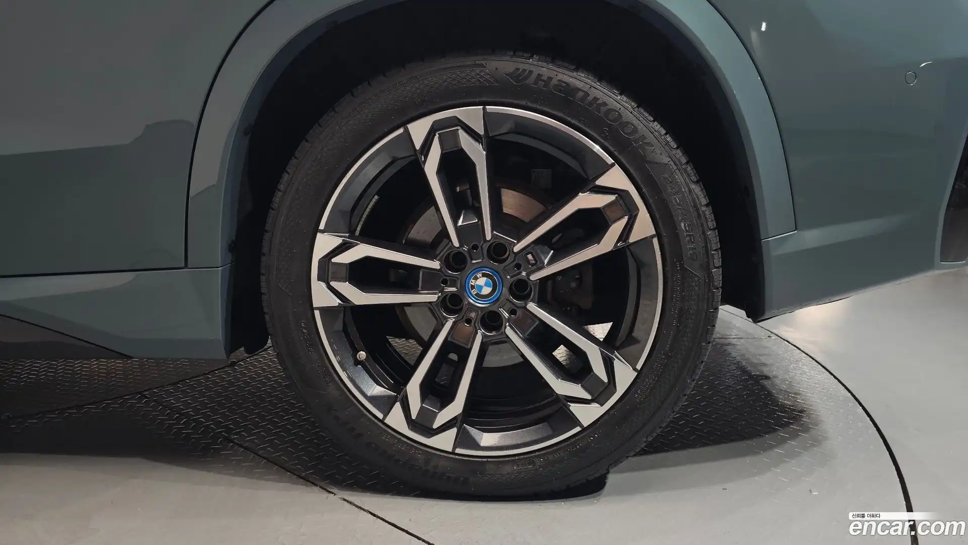 iX1 BMW 2023.9-OUTER-031
