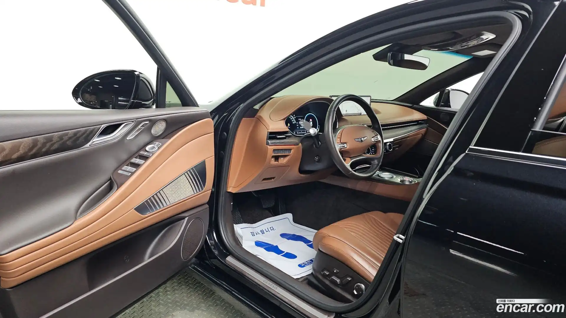 G80 Genesis 2020.3-INNER-010
