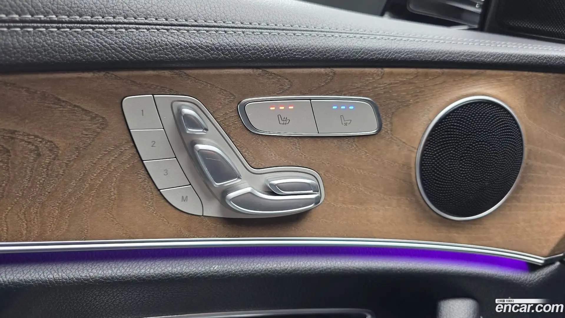 E-Class Mercedes-Benz 2022.10-OPTION-041