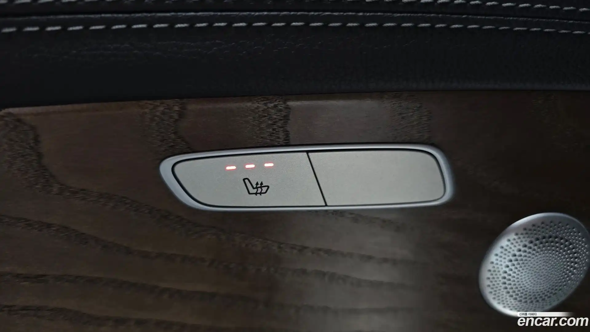 E-Class Mercedes-Benz 2021.0-OPTION-042