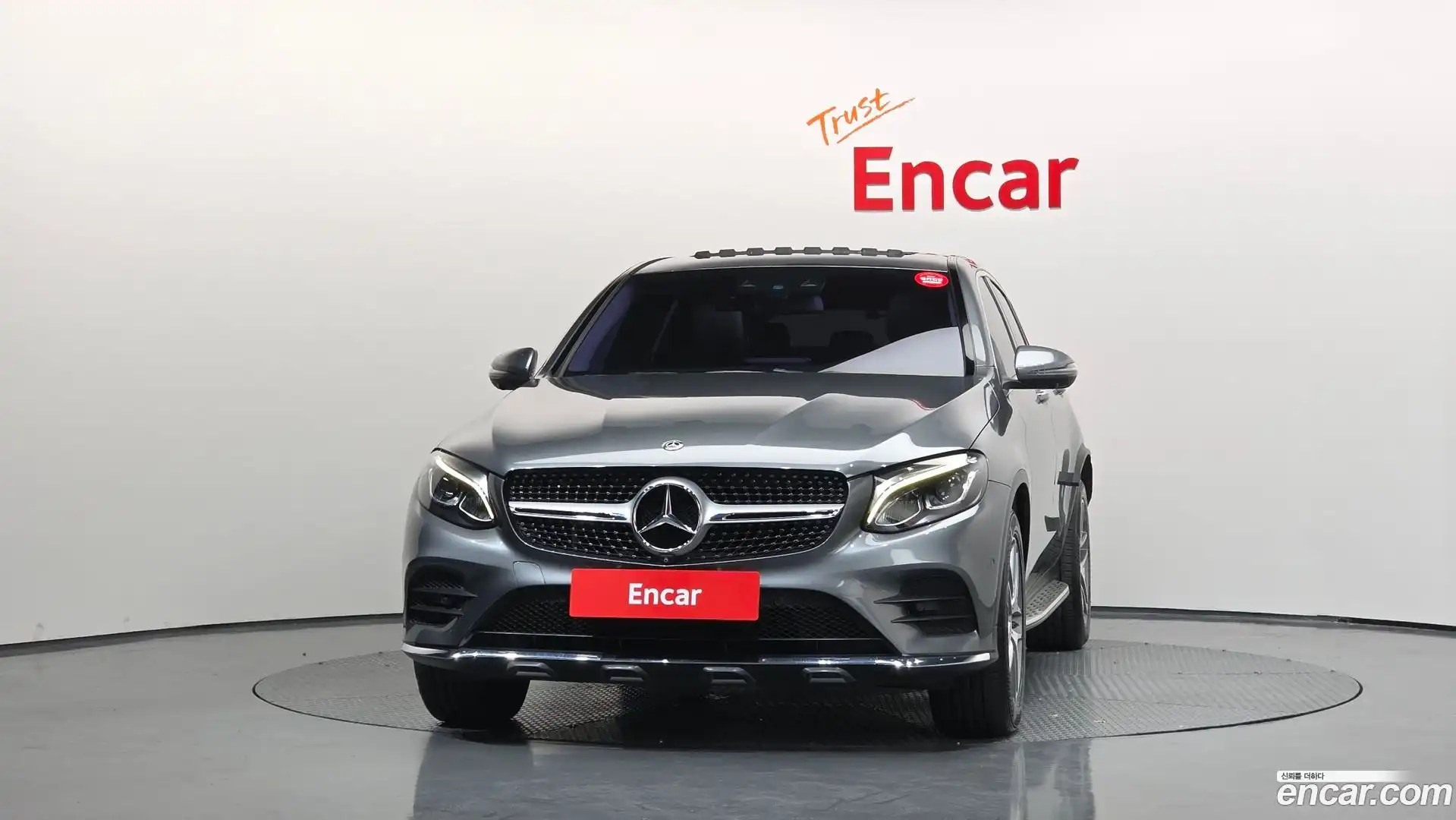 GLC-Class Mercedes-Benz 2017.7-OUTER-003