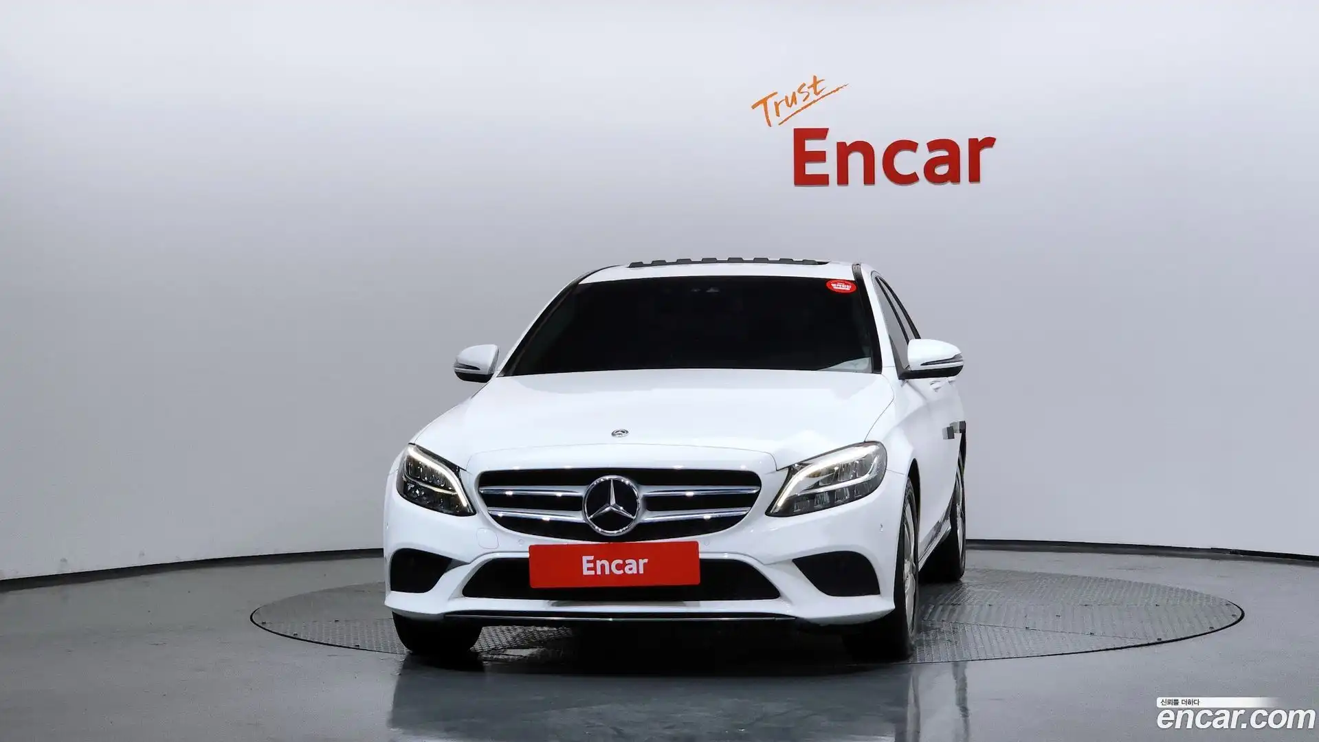 C-Class Mercedes-Benz 2019.9-OUTER-003