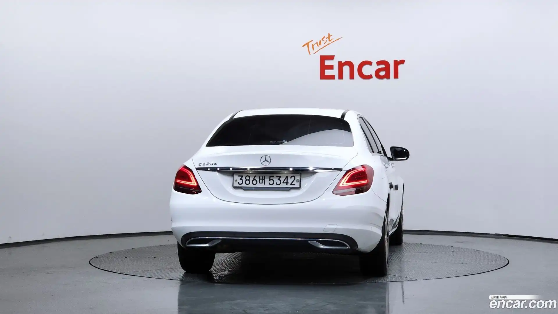 C-Class Mercedes-Benz 2019.9-OUTER-004
