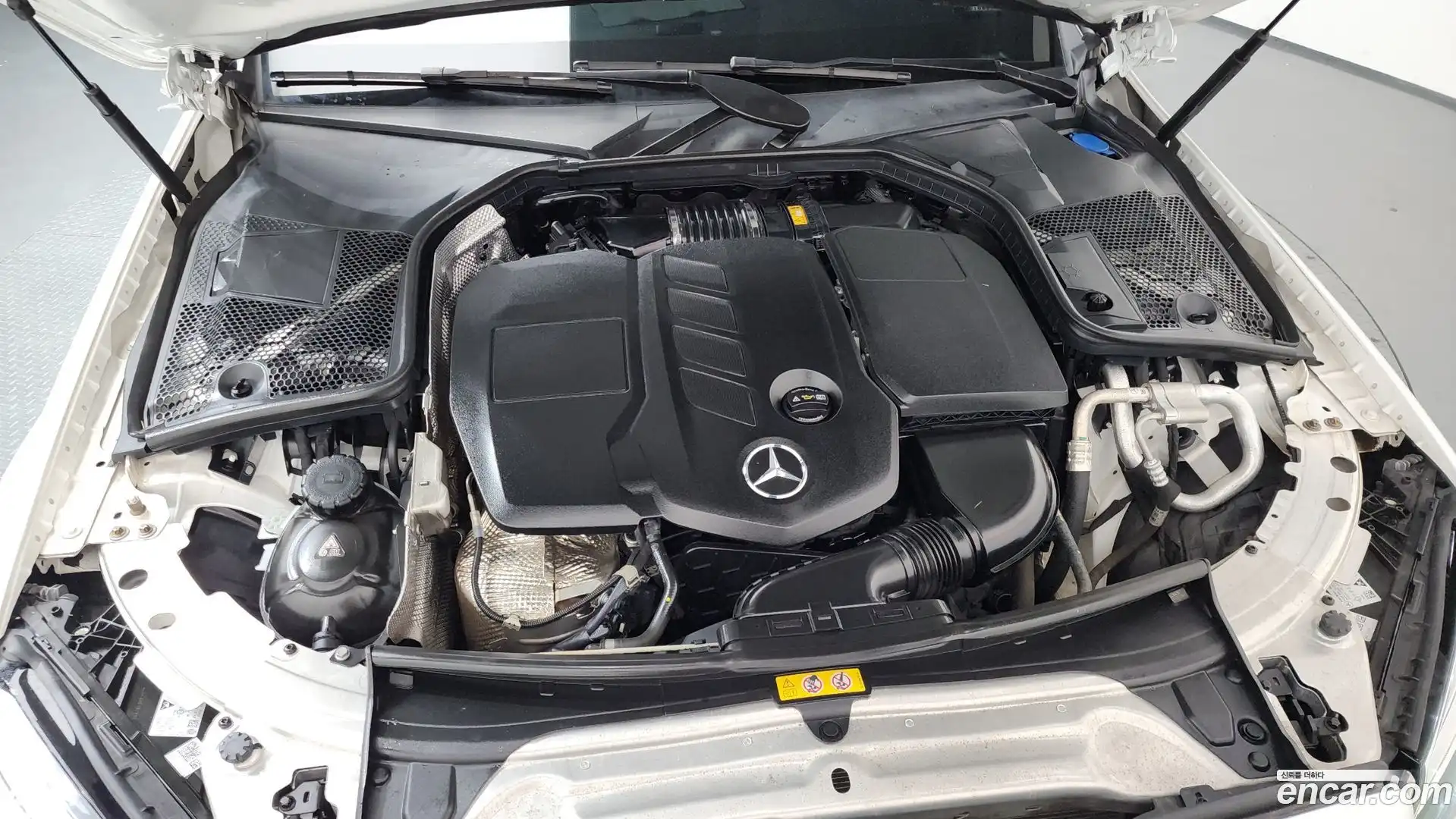 C-Class Mercedes-Benz 2019.9-OUTER-006