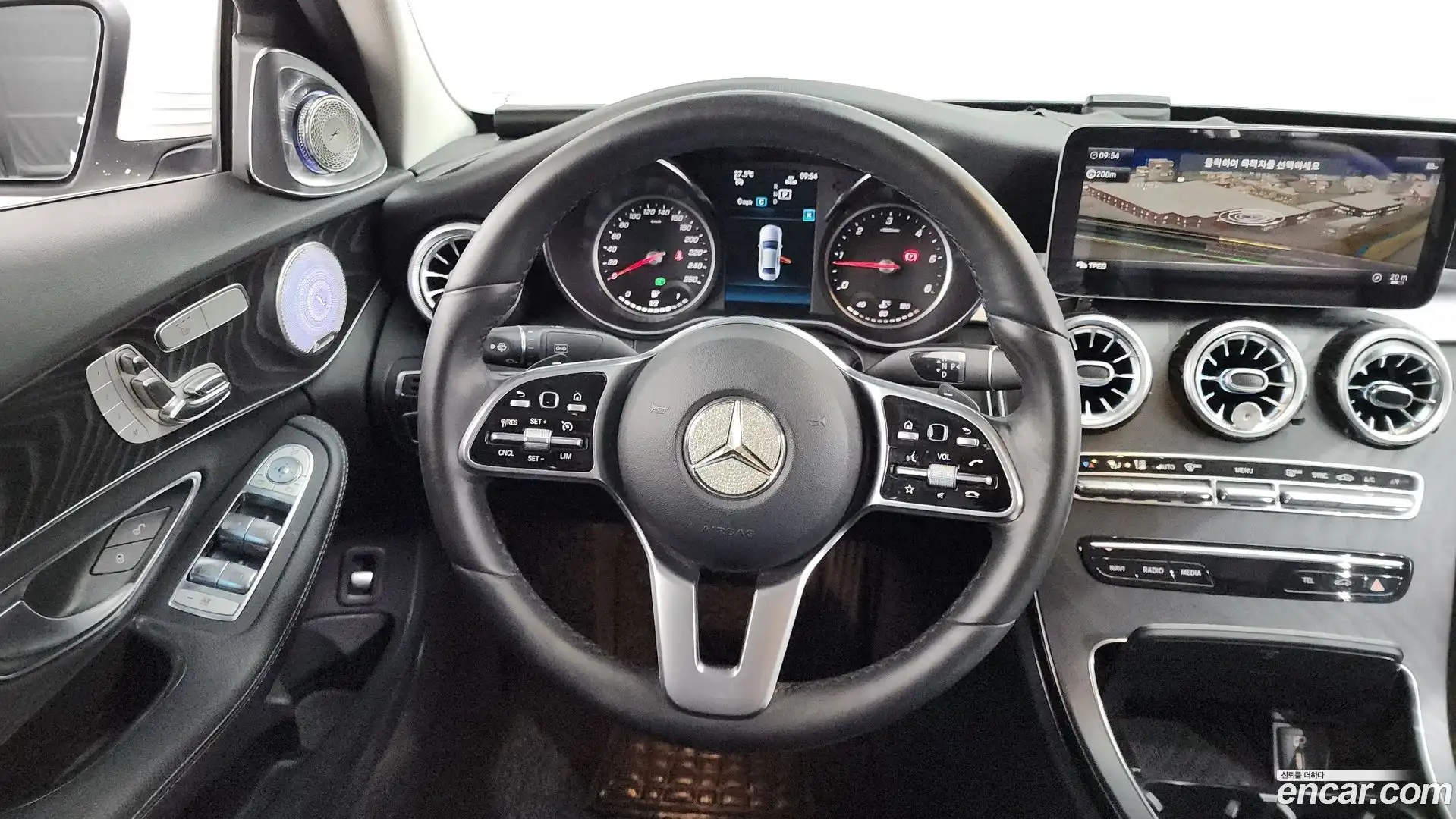 C-Class Mercedes-Benz 2019.9-OPTION-019