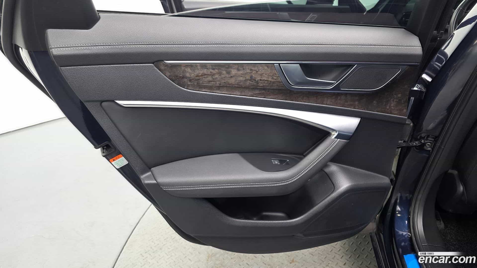 A6 Audi 2021.5-INNER-035