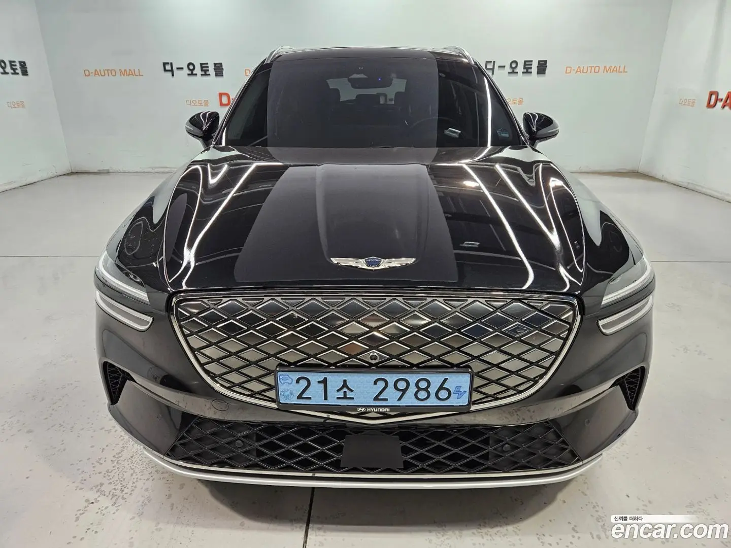 Main__Slider__Photo:GV70 Genesis 2022.11-0
