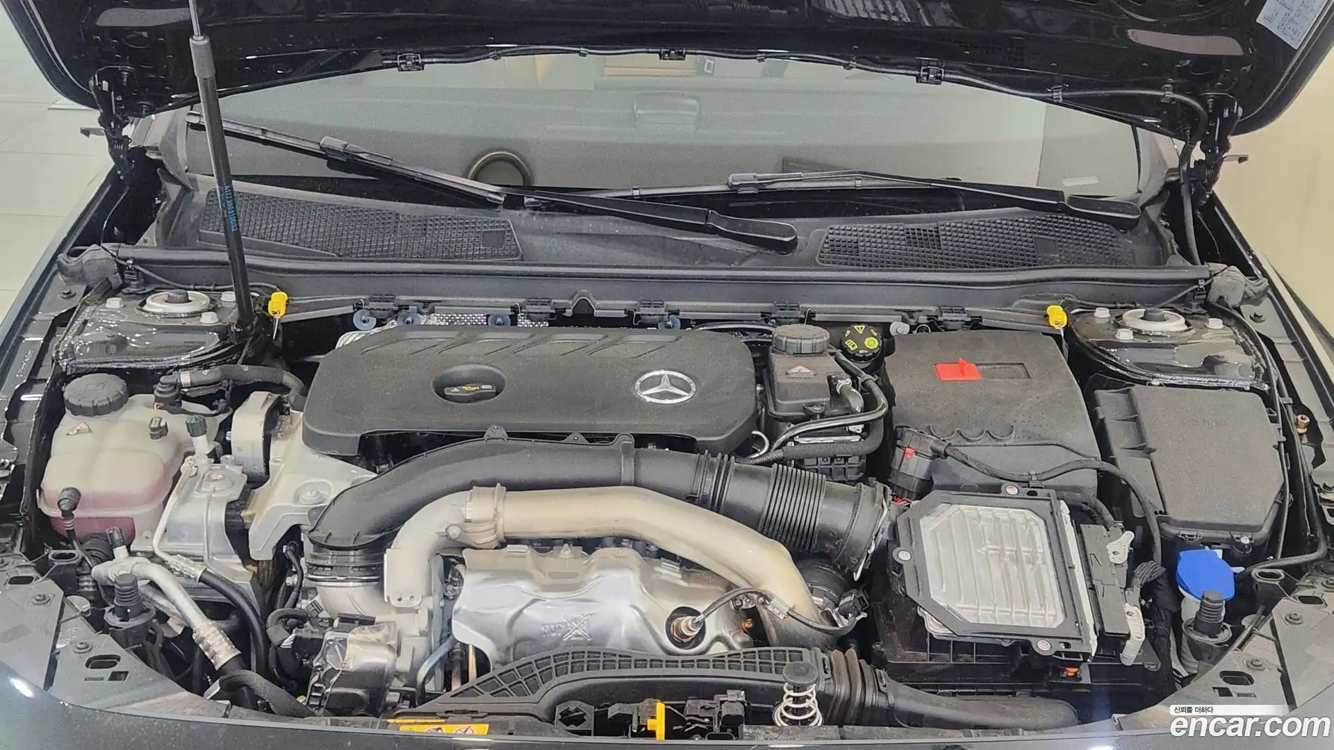 A-Class Mercedes-Benz 2024.10-OUTER-006