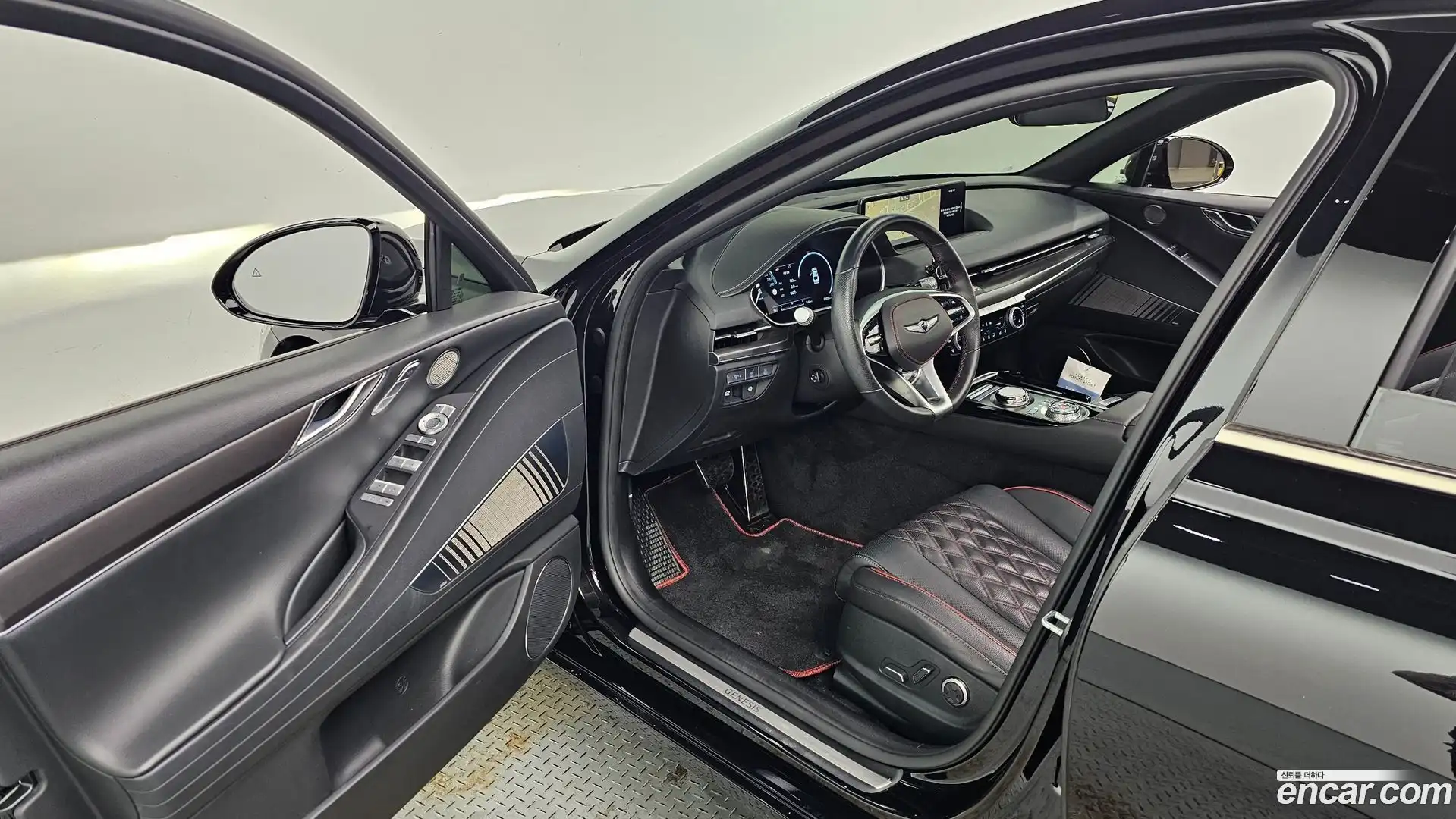 G80 Genesis 2023.7-INNER-036