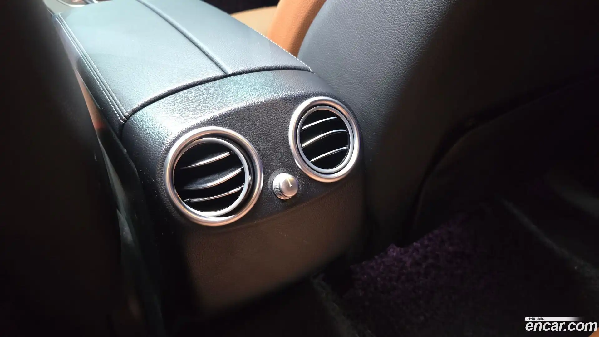 GLC-Class Mercedes-Benz 2021.8-OPTION-024