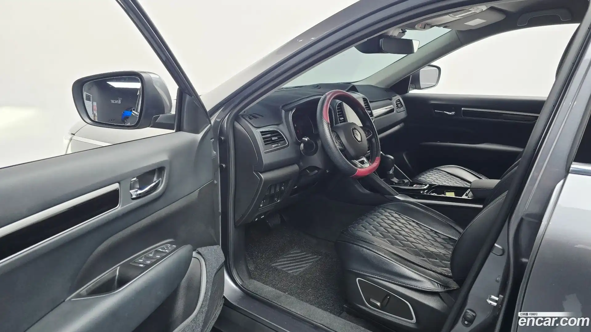 QM6 Renault Korea 2025.3-INNER-010