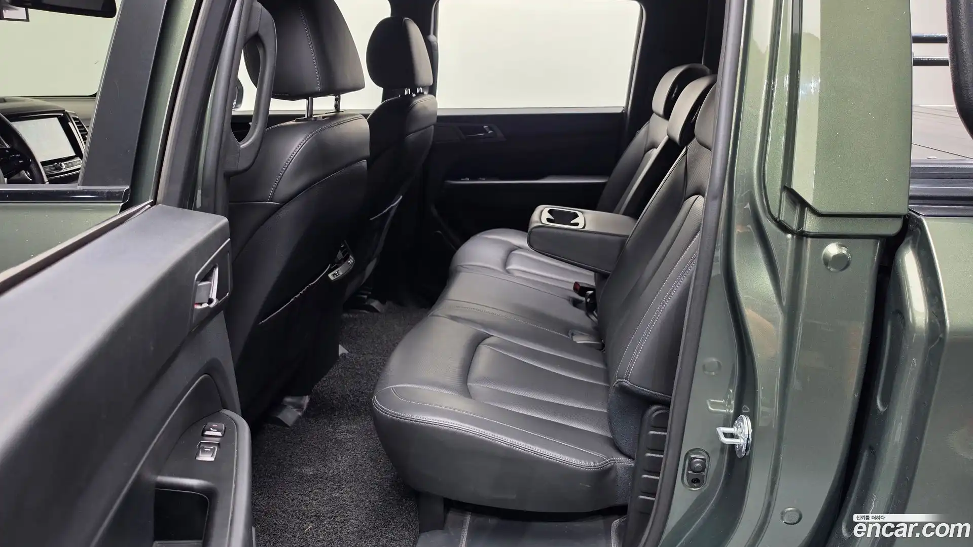 Rexton KG Mobility 2023.0-OPTION-015